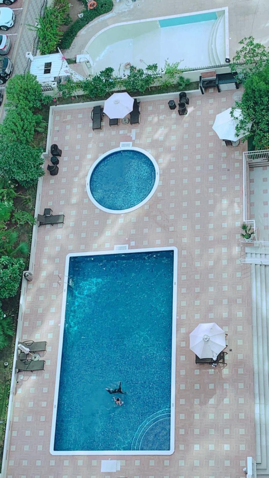 Apartment 1 Bhk Luxury Merina Views *